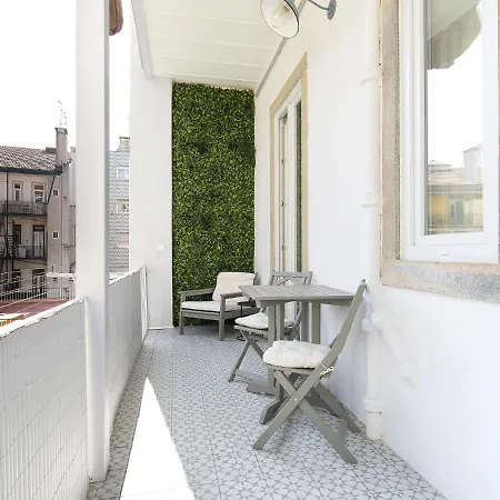 شقة Alcantara Lovely Green Terrace 2 Bdr Apt With Ac *