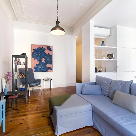 Alcantara Lovely Green Terrace 2 Bdr Apt With Ac شقة *